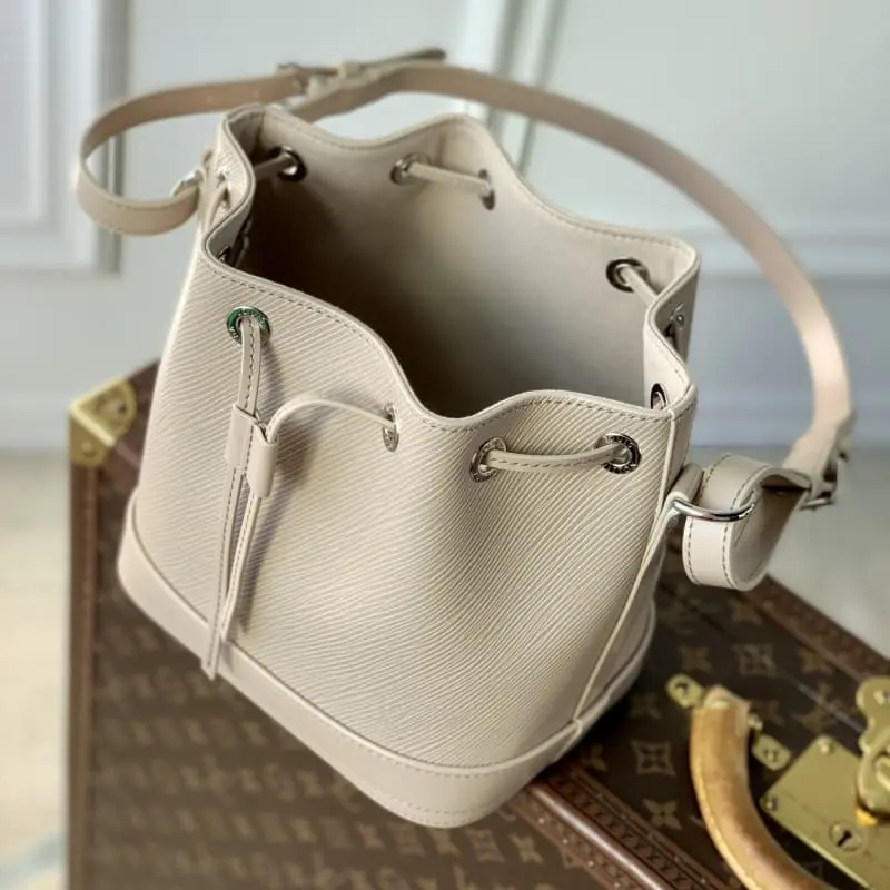 M12847 S2 20x20x15cm High Quality Bags - Image 9