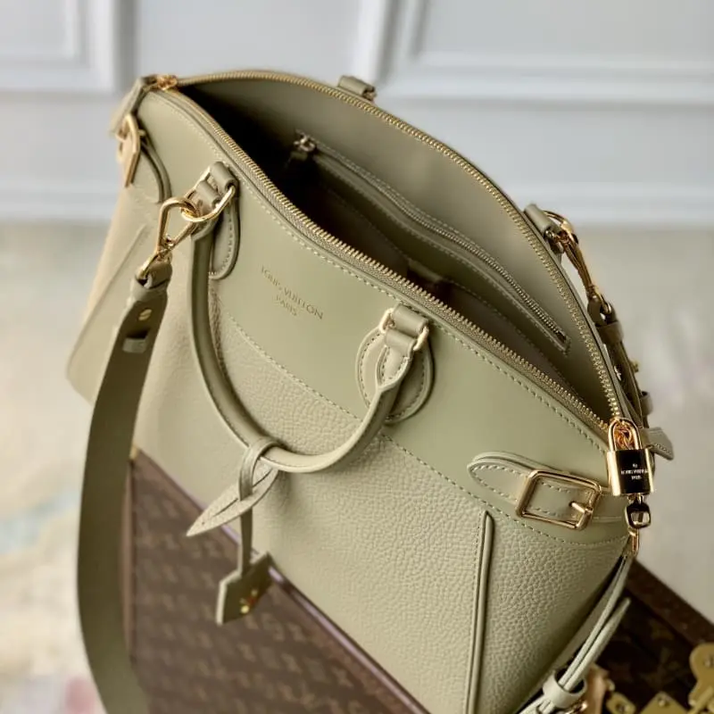 M11214 Fruit Green 36x29x15cm High Quality Bags - Image 9