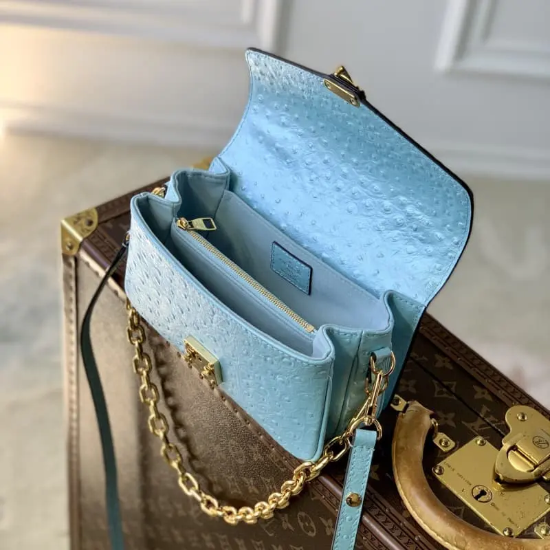 N85902 Blue 21.5x13.5x6cm High Quality Bags - Image 9