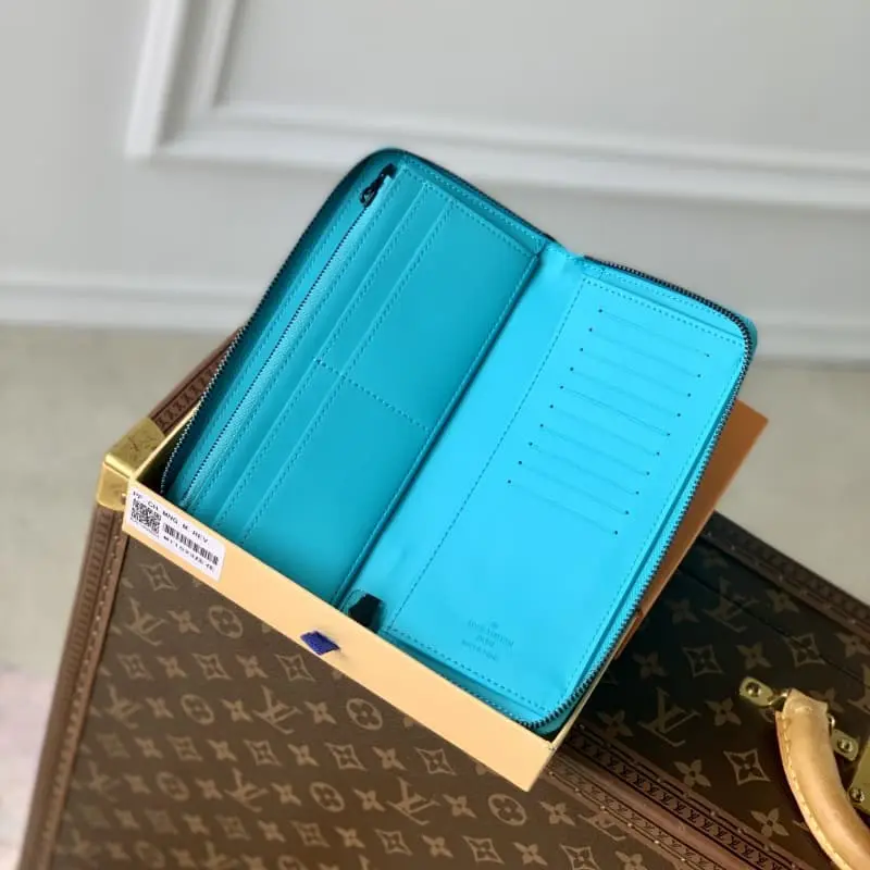 M11523 embossed 10x20x2cm High Quality Bags - Image 9