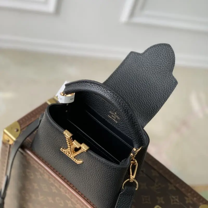 M24673 Black HH102 1 21x14x8cm High Quality Bags - Image 9