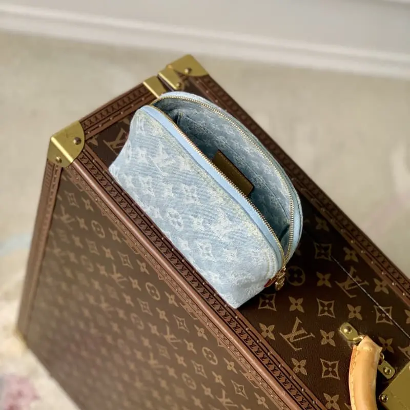 M83616 HH36 19x12x6cm High Quality Bags - Image 9