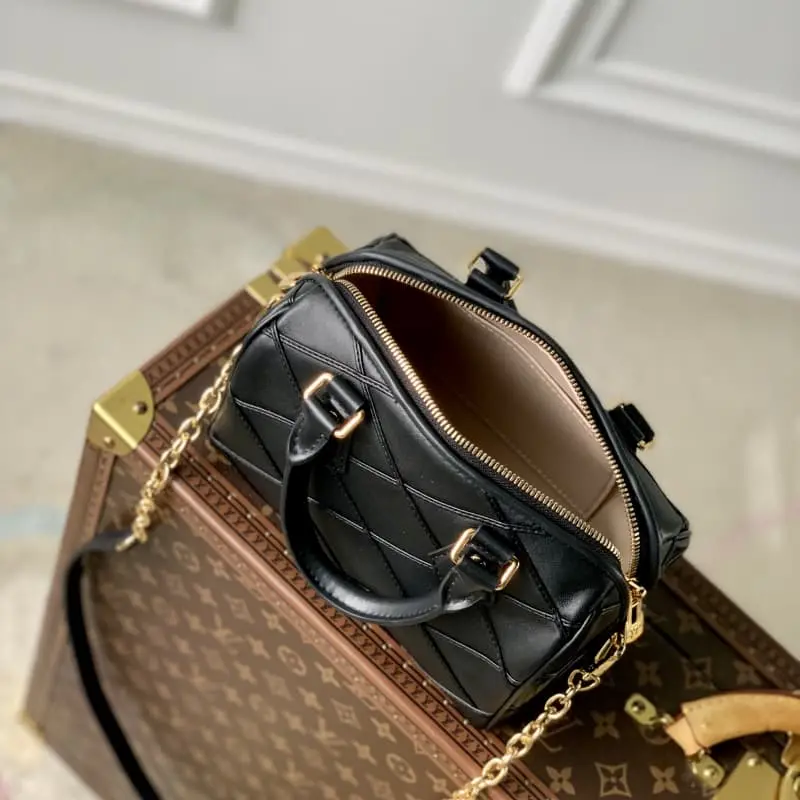 M24261 Black 20.5x13.5x12cm High Quality Bags - Image 9