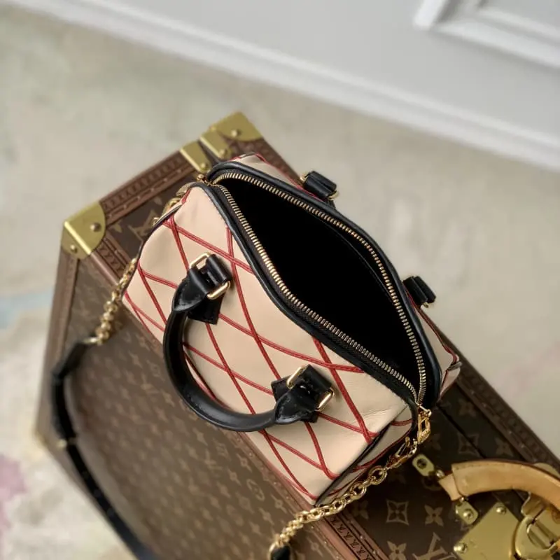 M24261 Beige 20.5x13.5x12cm High Quality Bags - Image 9