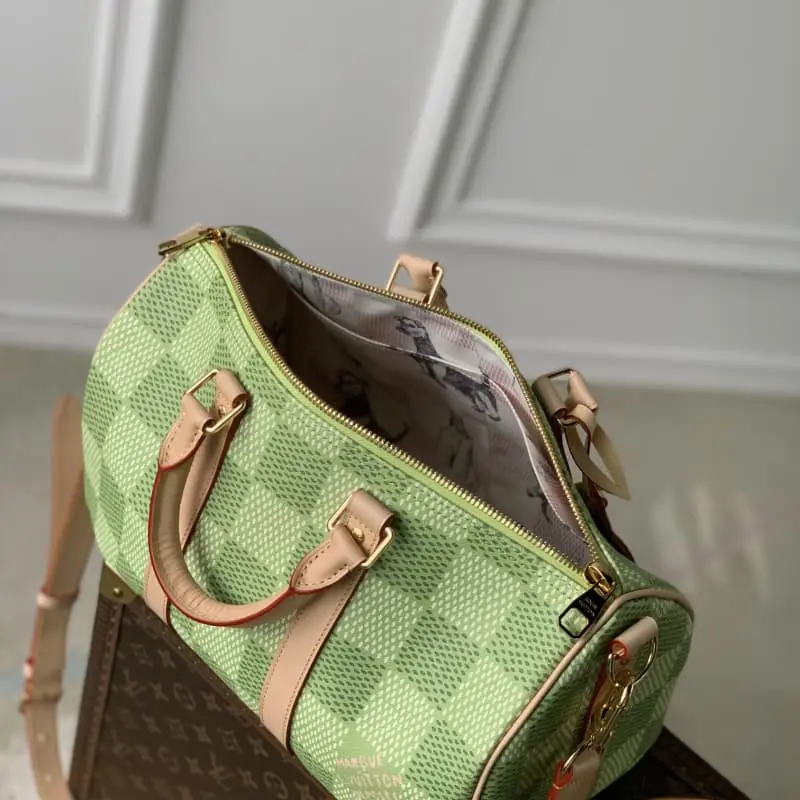 N40671 34x21x16cm High Quality Bags - Image 9