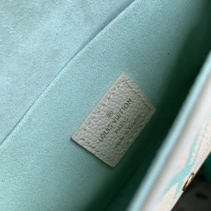 M69977 S2 21x12x3cm High Quality Bags - Image 9