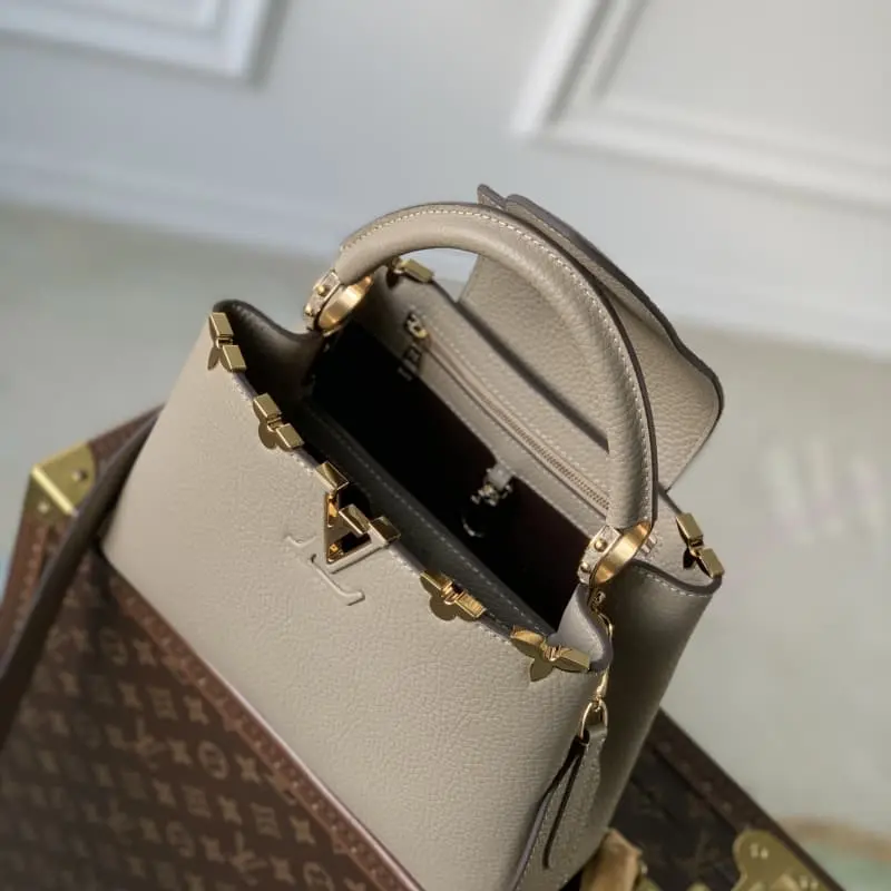 M24567 27x18x9cm High Quality Bags - Image 9