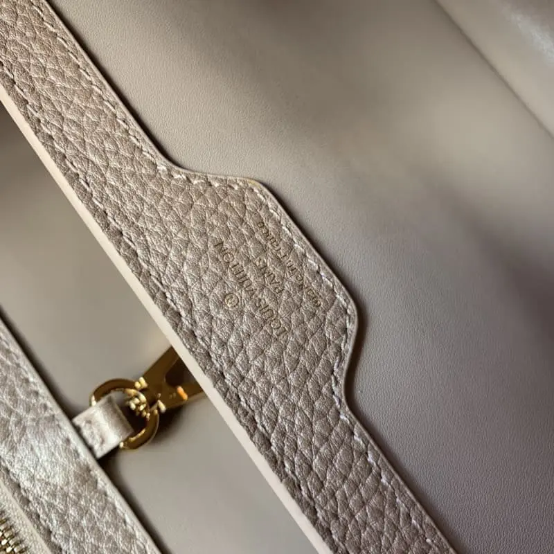 M22436 27x18x9cm High Quality Bags - Image 9