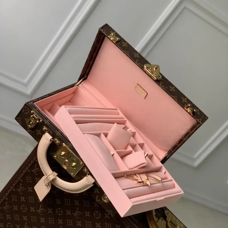 M20076 Pink 34x26x10cm High Quality Bags - Image 9