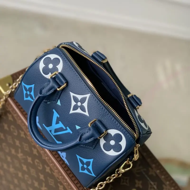 M46517 Blue Silk Screen 20.5x13.5x12cm High Quality Bags - Image 9