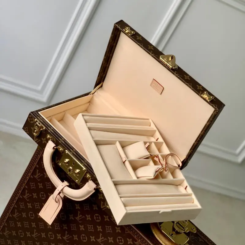 M20076 Apricot 34x26x10cm High Quality Bags - Image 9