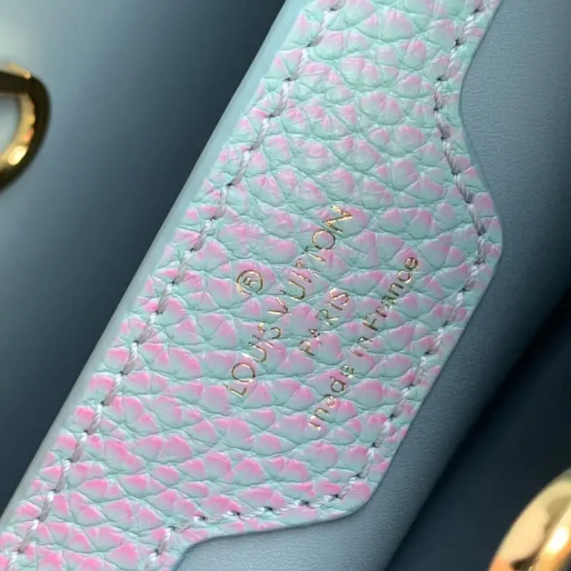 M59868 21x14x8cm High Quality Bags - Image 9