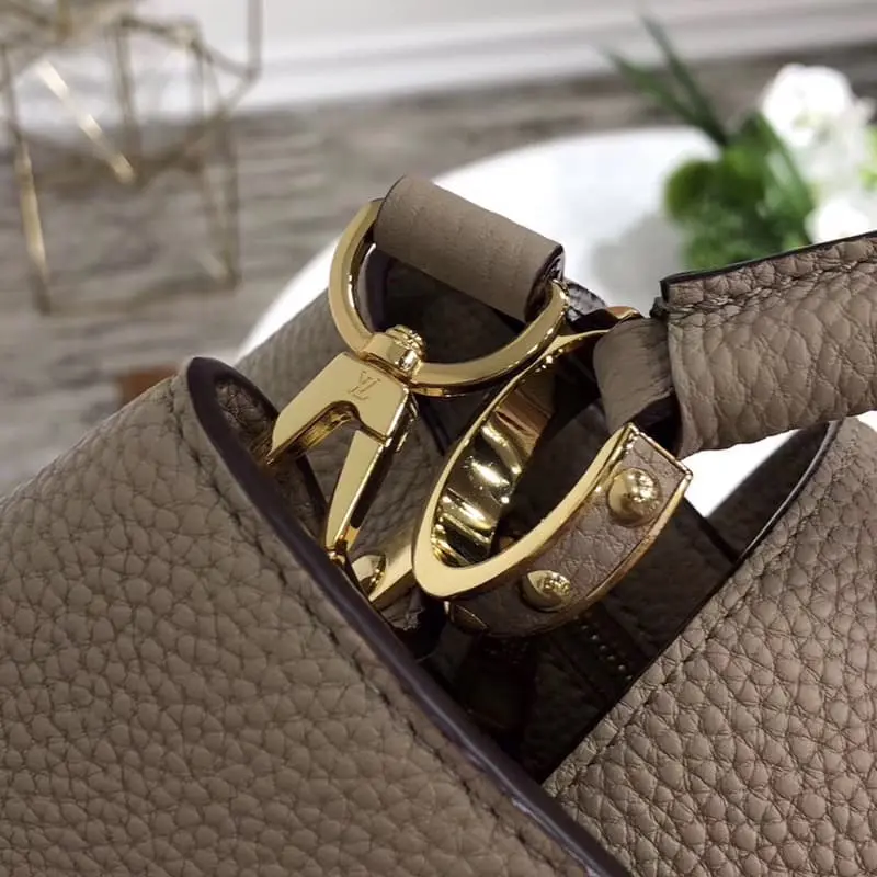 M42253 31x21x11cm High Quality Bags - Image 9