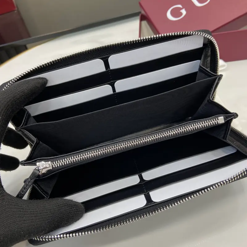 739484 CM 1 High-Quality Bags - Image 9