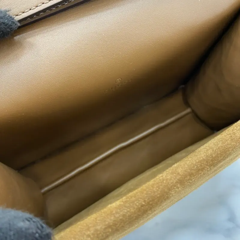 813400 CM 2 High-Quality Bags - Image 9