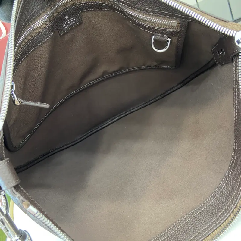 801887 CM 1 High-Quality Bags - Image 10