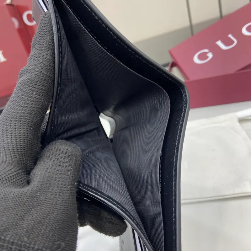 739475 CM 1 High-Quality Bags - Image 9