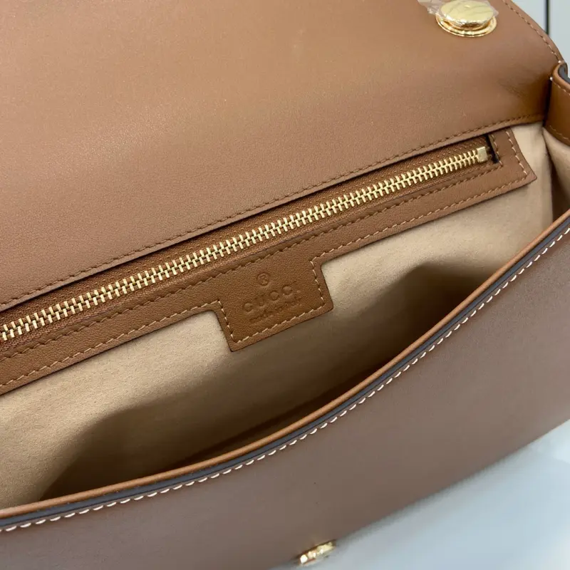 815716 CM 1 High-Quality Bags - Image 11