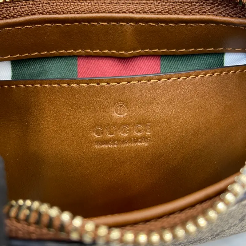 820696 CM 1 High-Quality Bags - Image 9