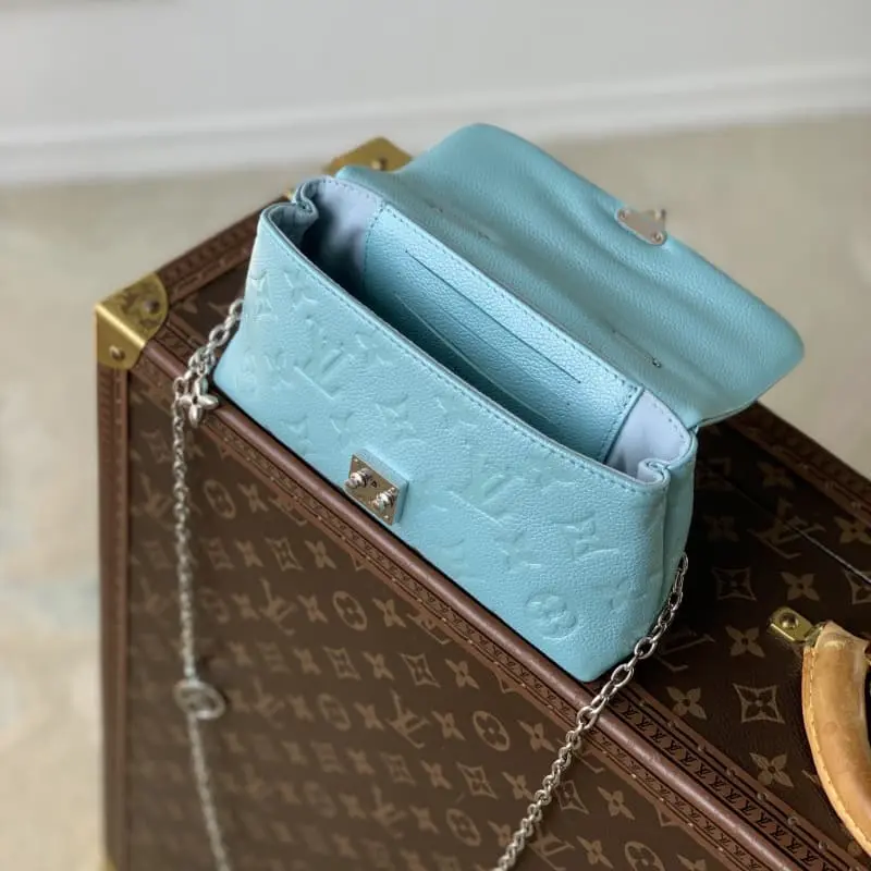 M12211 Light Blue S1 12.5x6x21cm High Quality Bags - Image 9