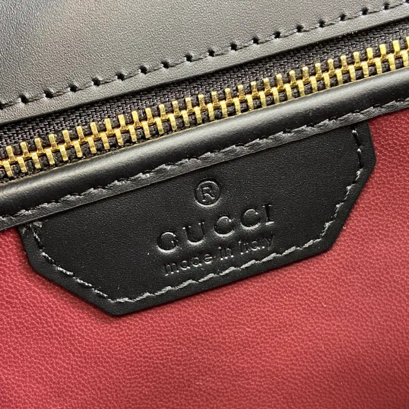 675797 CM 6 High-Quality Bags - Image 9