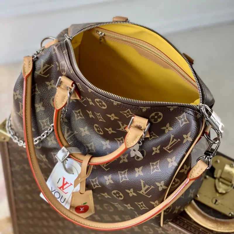 M12803 21x17x30cm High Quality Bags - Image 9