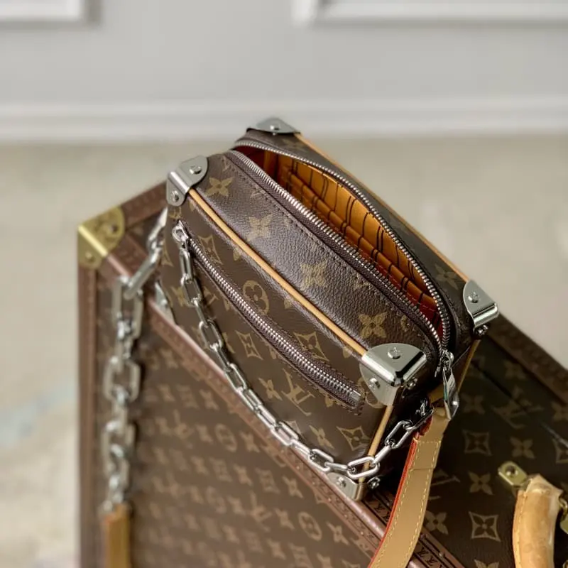 M12767 13x8x18.5cm High Quality Bags - Image 9