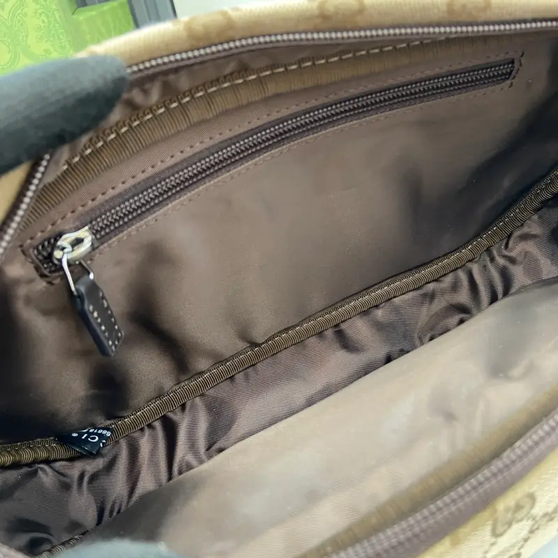 802096 CM 1 High-Quality Bags - Image 9