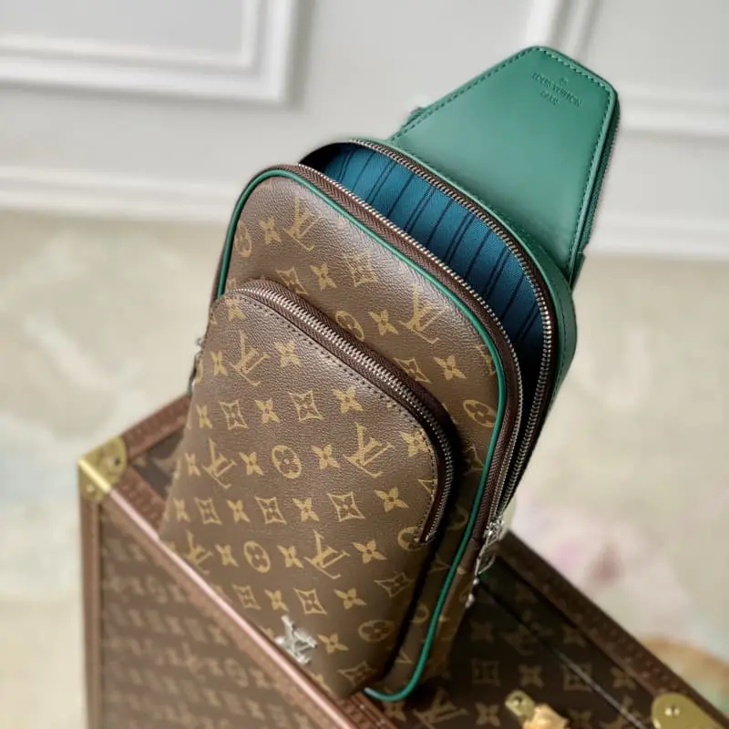 M12734 31x7x20cm High Quality Bags - Image 9