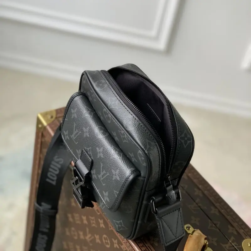 M12518 17x7.8x18cm High Quality Bags - Image 9