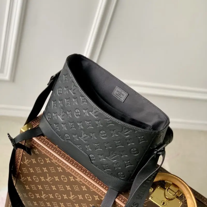 M25121 embossed 33x22.5x11cm High Quality Bags - Image 9