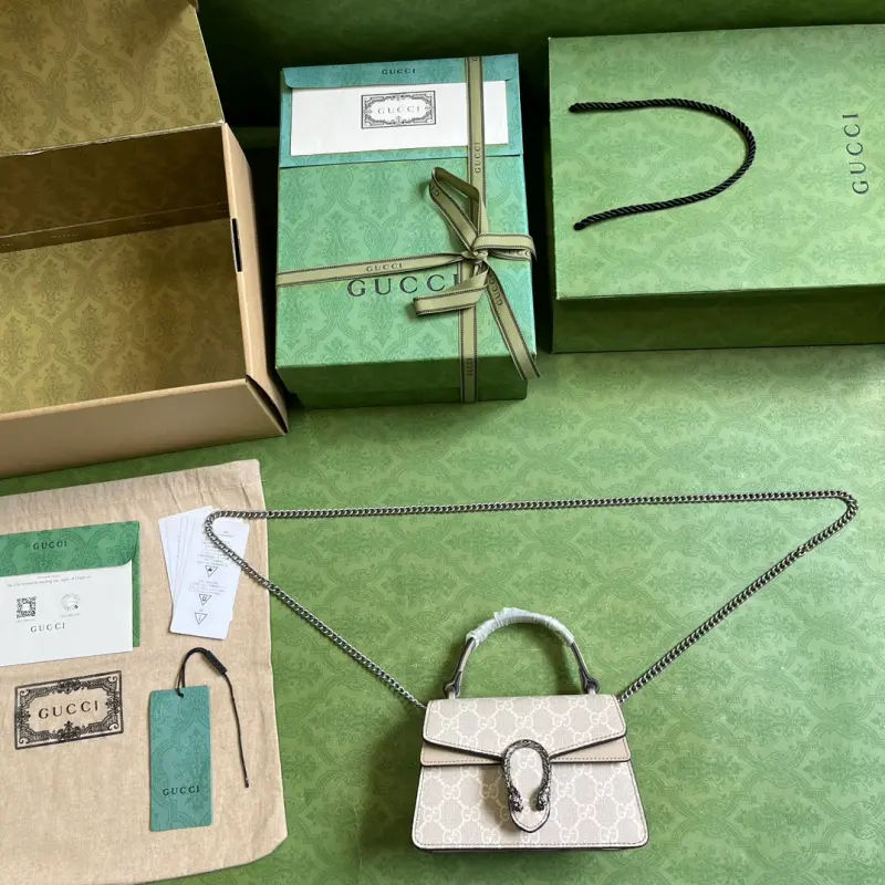 752029 CM 3 High-Quality Bags - Image 9