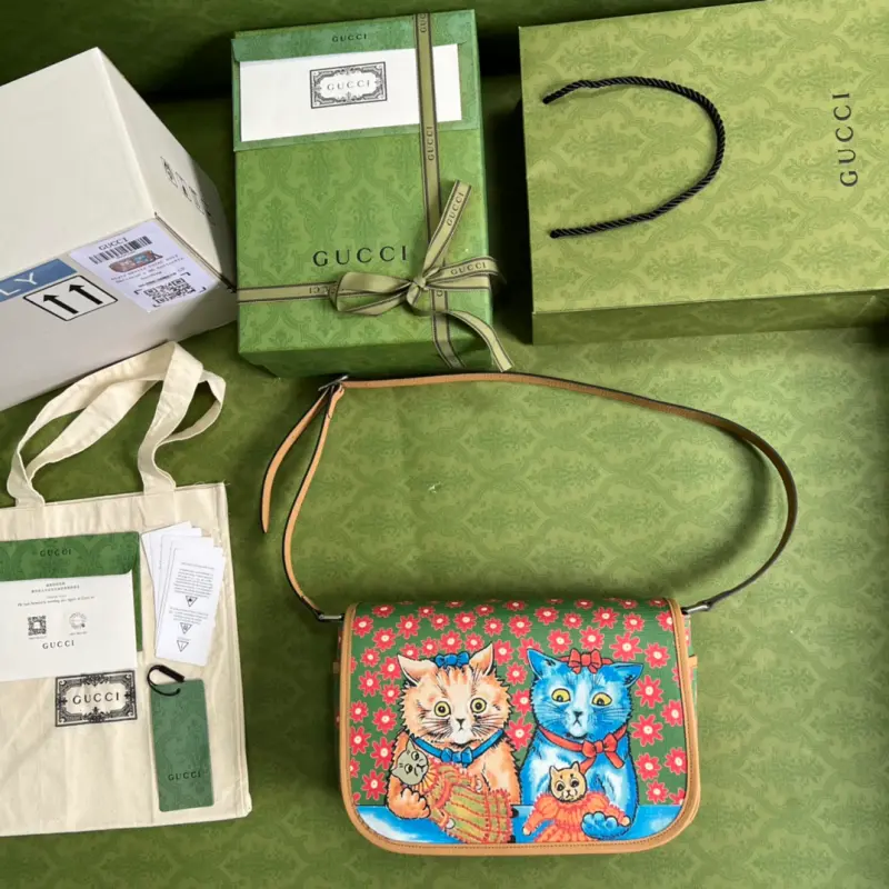 664143 CM 3 High-Quality Bags - Image 9