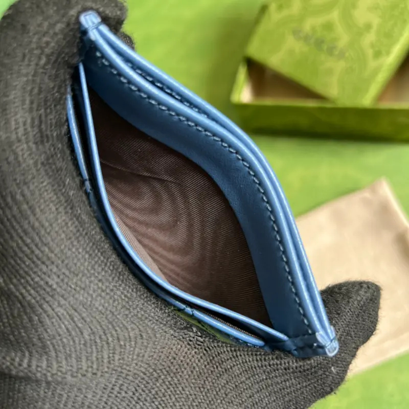 443127 CM 4 High-Quality Bags - Image 9