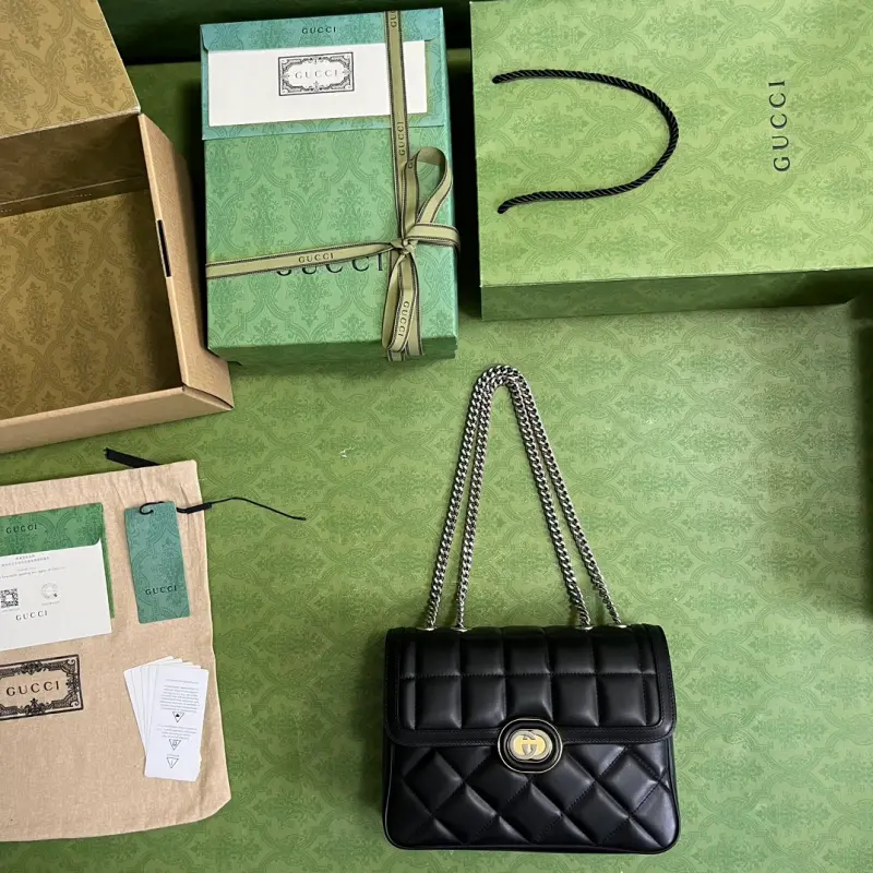 740834 CM 4 High-Quality Bags - Image 9