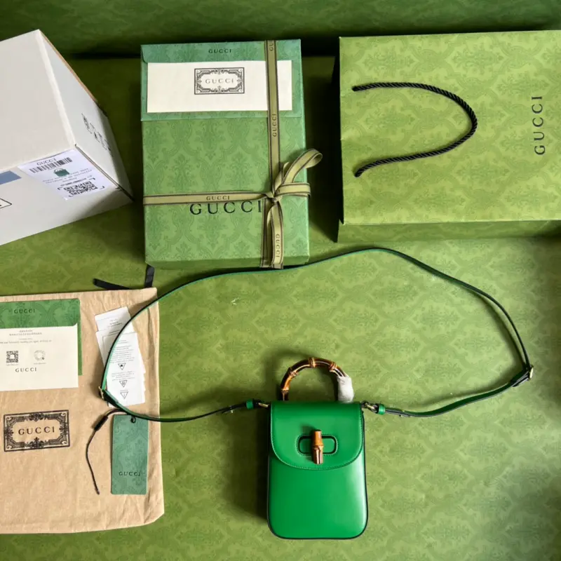 702106 CM 4 High-Quality Bags - Image 9