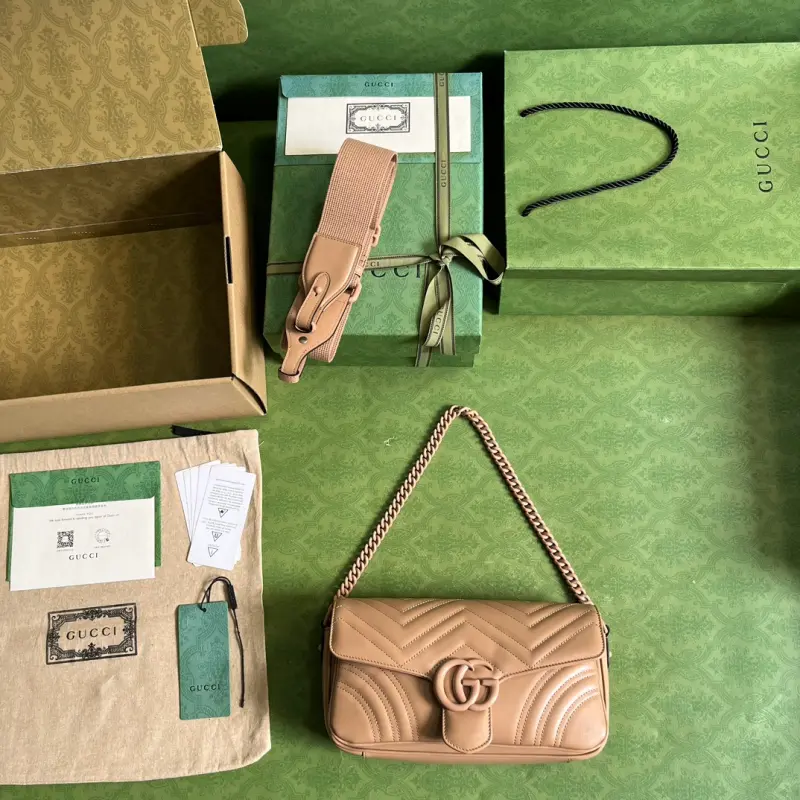 734814 CM 2 High-Quality Bags - Image 9