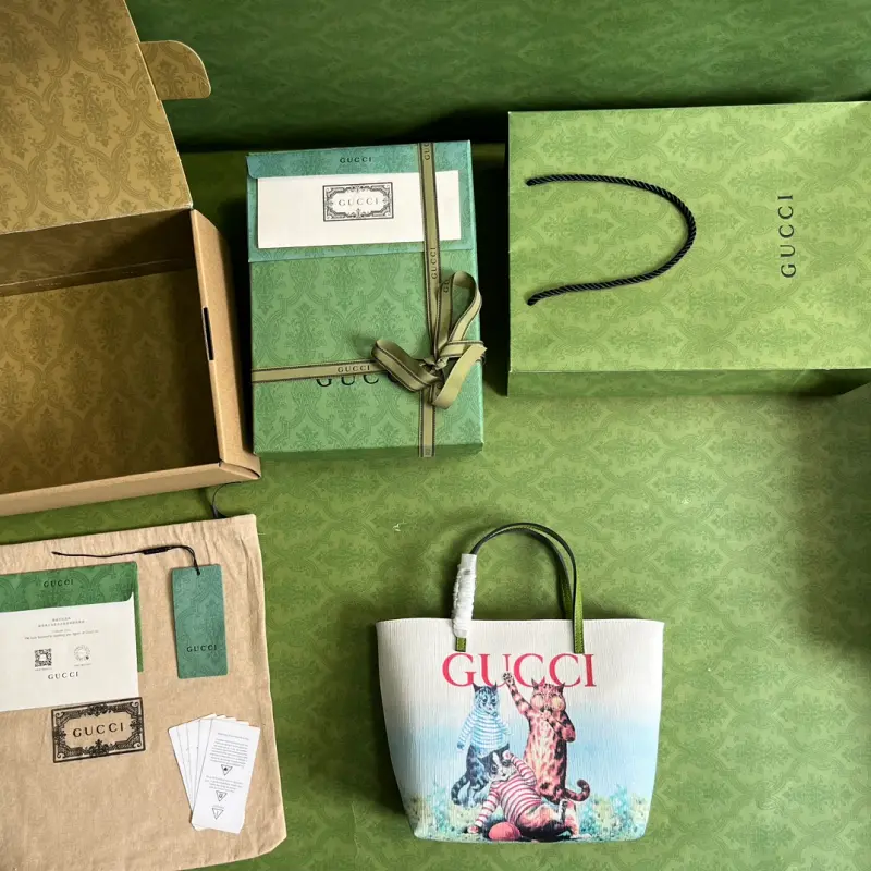 410812 CM 10 High-Quality Bags - Image 9