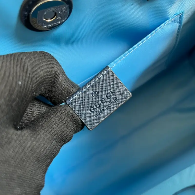 605614 CM 10 High-Quality Bags - Image 9