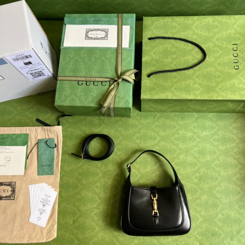 637091 CM 2 High-Quality Bags - Image 9