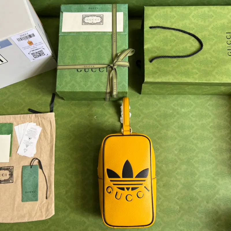 702387 CM 3 High-Quality Bags - Image 9