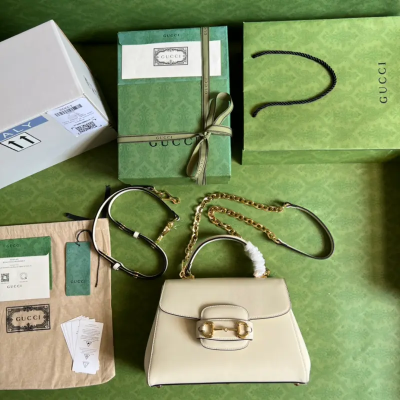 702049 CM 3 High-Quality Bags - Image 9