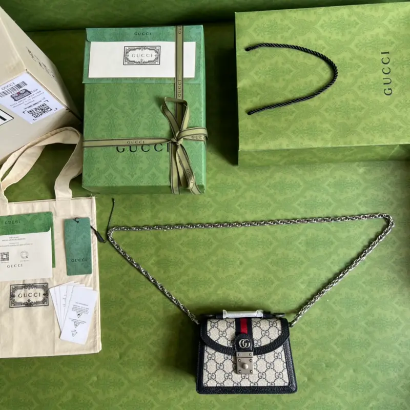 696180 CM 3 High-Quality Bags - Image 9