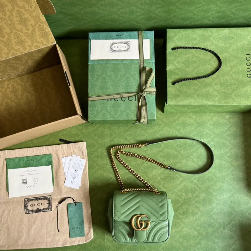 739682 CM 4 High-Quality Bags - Image 9