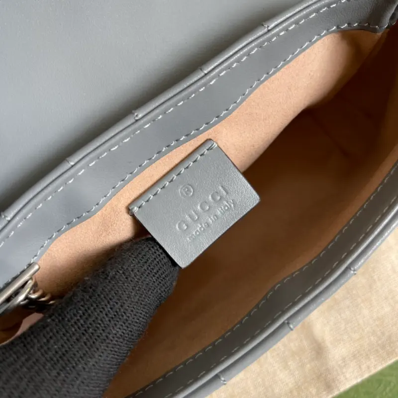 476433 CM 5 High-Quality Bags - Image 9