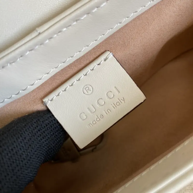 476433 CM 6 High-Quality Bags - Image 9