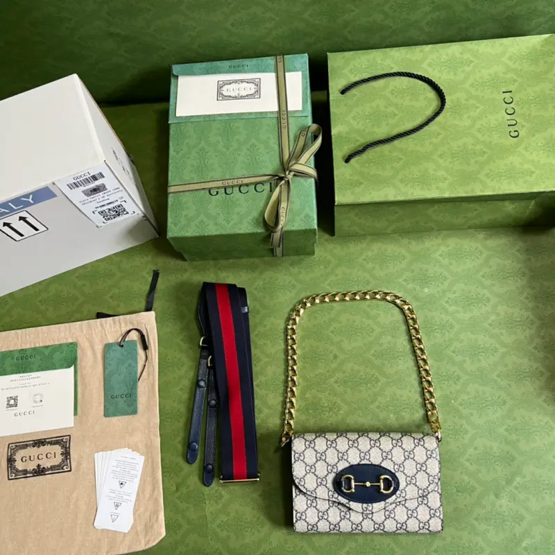 724713 CM 1 High-Quality Bags - Image 9