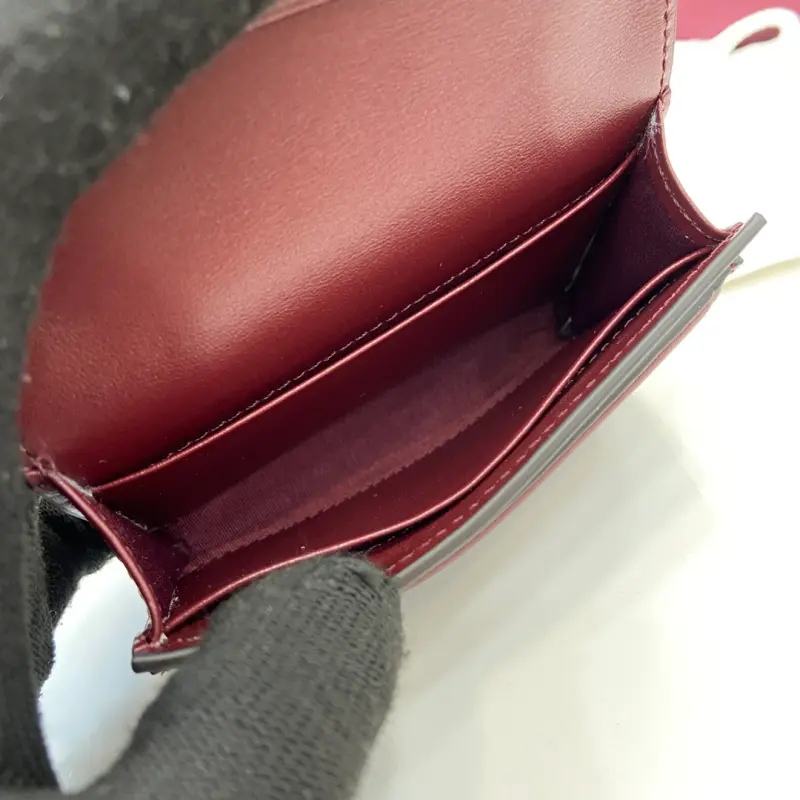 818795 CM 2 High-Quality Bags - Image 9