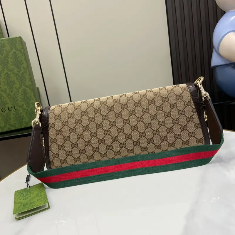 786022 CM 1 High-Quality Bags - Image 3