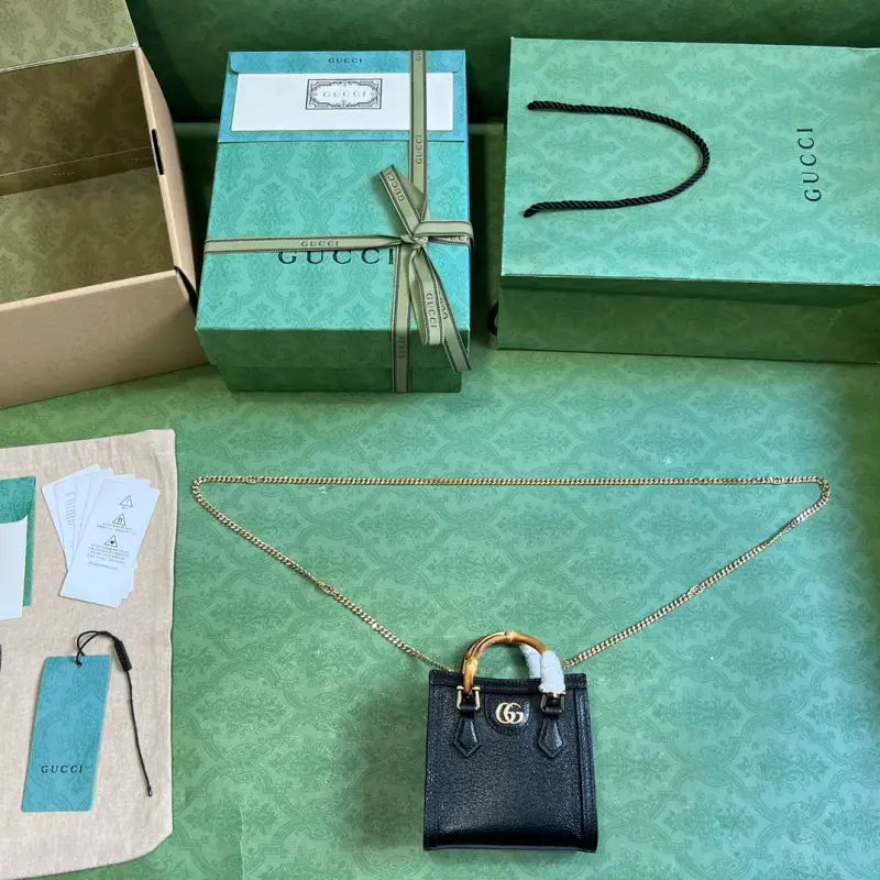 760251 CM 1 High-Quality Bags - Image 9